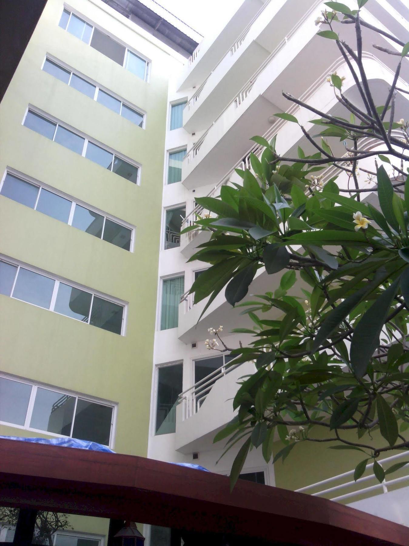 Daisy Residence Jomtien Beach Zewnętrze zdjęcie